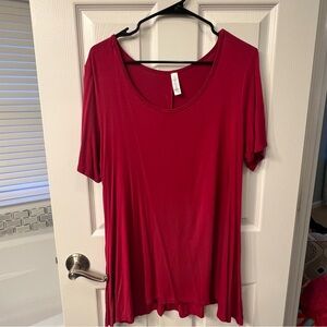 LuLaRoe Vibrant Pink Short Sleeve Top
